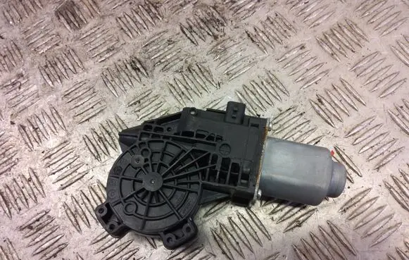 Peugeot Partner Front door window regulator motor 430106F0