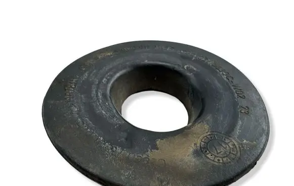 Volkswagen Golf VII Rear coil spring rubber mount 5Q0512149F