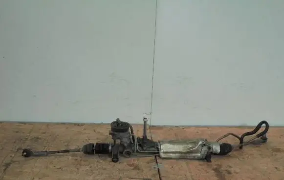 Volkswagen Golf III Steering rack 1J1422105