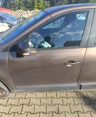 Renault Scenic III - Grand scenic III Front door window/glass (coupe) 