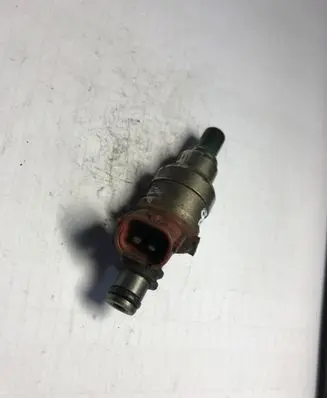 Mazda 323 Fuel injector 1955002120