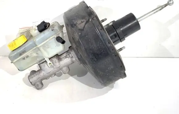 Volkswagen Polo IV 9N3 Brake booster 6Q1614105AH