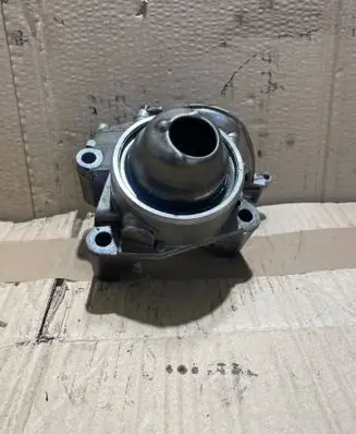 Seat Ibiza IV (6J,6P) Oil pump 03D115105G
