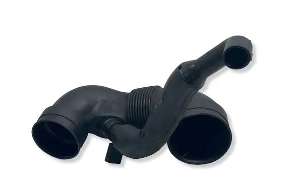 Mercedes-Benz CLK A209 C209 Turbo air intake inlet pipe/hose A6120940008
