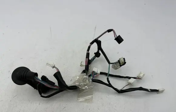 Toyota Yaris Front door wiring loom 821510DB90D