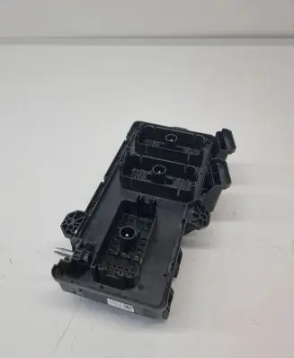 Land Rover Evoque II Fuse module K8D214A073AD