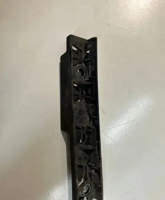 BMW 5 E60 E61 Front bumper mounting bracket 7066228