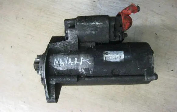 Nissan Navara D40 Starter motor 2330EB300
