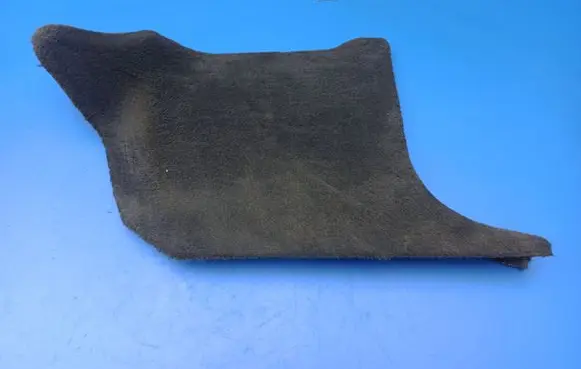 Mercedes-Benz E W211 Foot area side trim A2116800206 9D22 YAP926201