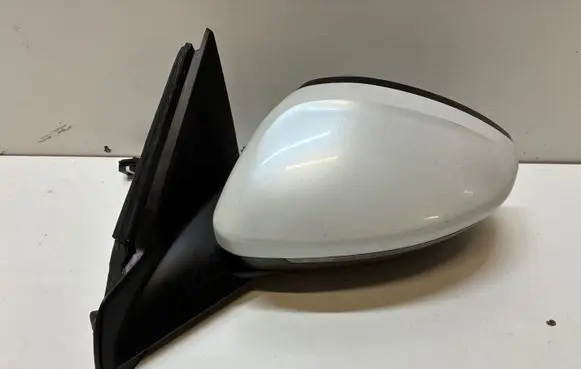Peugeot 208 II Front door electric wing mirror 