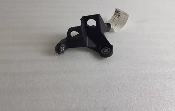Audi Q2 - Gear shift cable bracket 5Q0711789