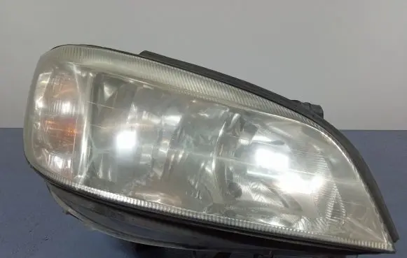 Opel Zafira A Headlight/headlamp 20-5737