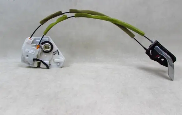Mazda CX-5 Front door lock KD77 55539