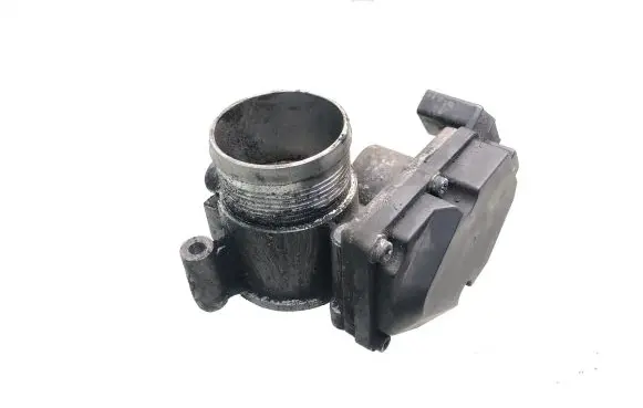 Volkswagen Touran II Throttle valve 703703840