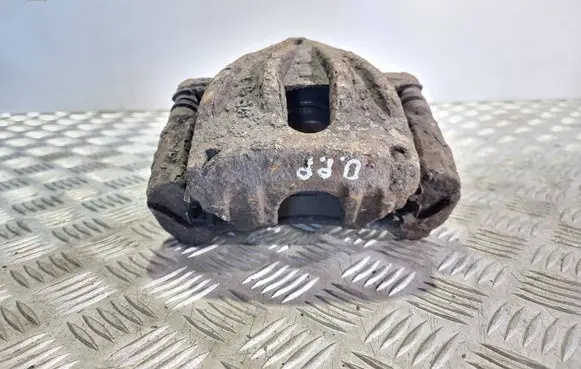 Toyota Avensis T250 Front brake caliper