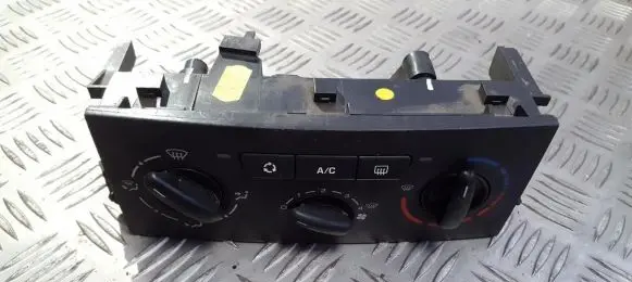 Peugeot 207 Climate control unit 89910004