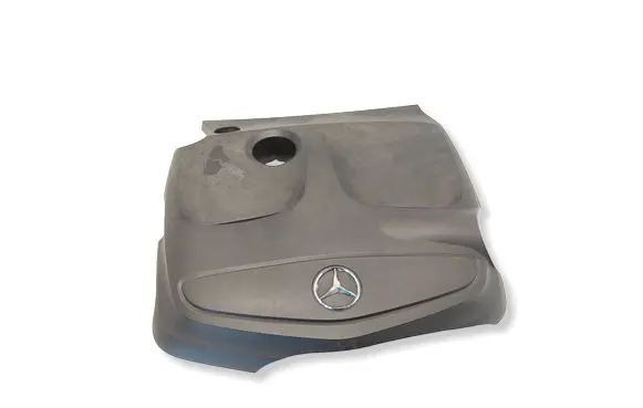 Mercedes-Benz CLA C117 X117 W117 Engine cover (trim) A2700102801