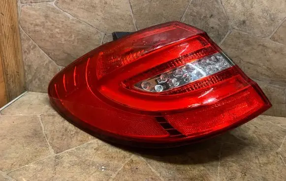 Mercedes-Benz B W246 W242 Rear/tail lights A2468200564