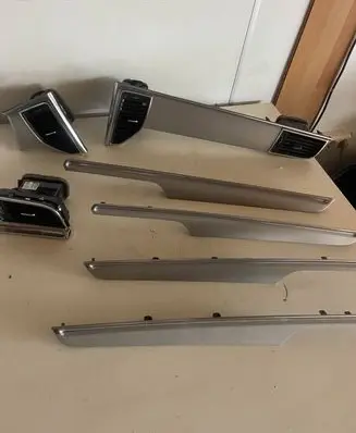 Porsche Macan (95B) Dashboard glove box trim 95B857224L