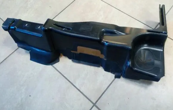Audi Q2 - Intercooler air guide/duct channel 81A121284Q NE69935