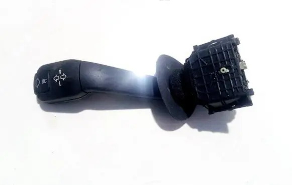 BMW 5 E39 Indicator stalk 8352172 011004