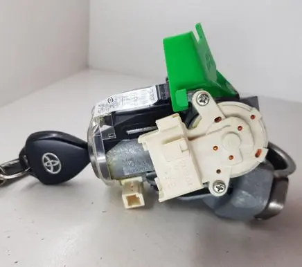 Toyota RAV 4 (XA30) Ignition lock 8978342020 45020426