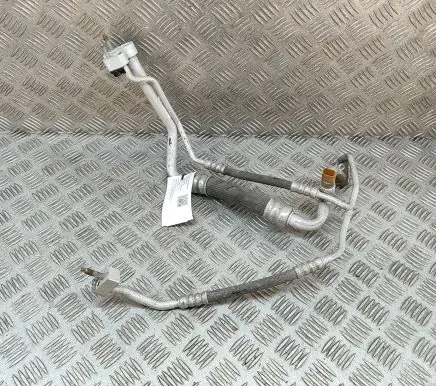 Tesla Model X Air conditioning (A/C) pipe/hose 105466400D