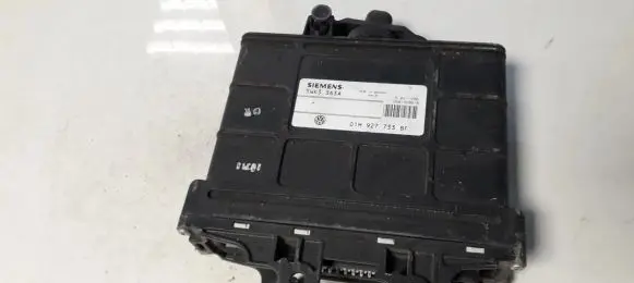 Volkswagen PASSAT B4 Engine control unit/module 5WK3363A 2601960018