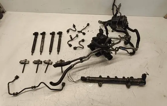 Mercedes-Benz C W204 Fuel injection system set 