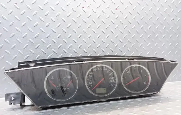 Nissan Primera Speedometer (instrument cluster) 2649566 AV619