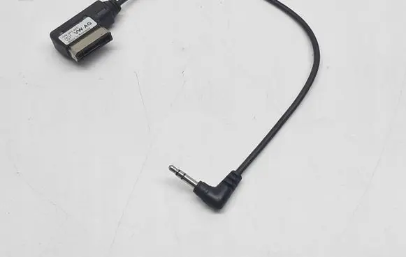 Volkswagen Touareg II Video control module 7P6035443