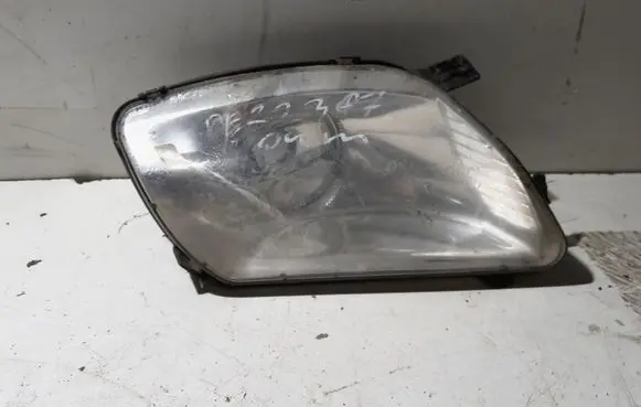 Peugeot 307 Front fog light 89072211 89205431
