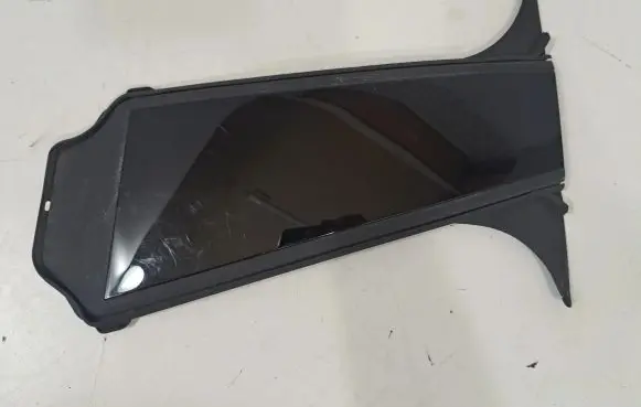 BMW i4 Front door glass trim molding 7483006