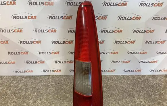 Volvo V70 Rear/tail lights 9157800