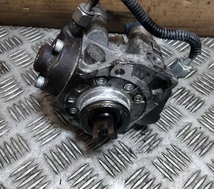Mazda CX-5 Fuel injection high pressure pump F500JUBCA04