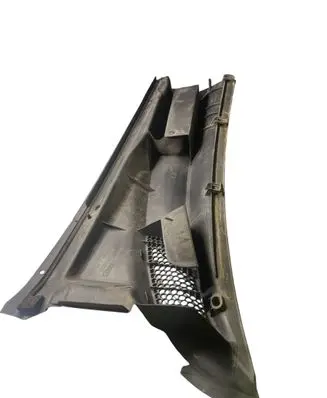 Toyota Yaris Wiper trim 557810D010