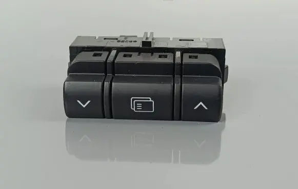 Mitsubishi Eclipse Cross Other switches/knobs/shifts