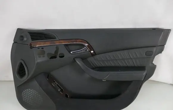Mercedes-Benz S W220 Front door card panel trim A2207204070