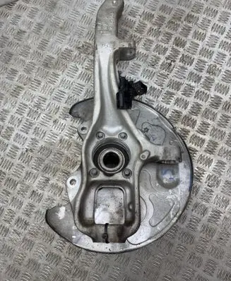 Mercedes-Benz GLE W167 Front wheel hub spindle knuckle 16725L A1674214000