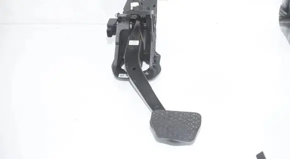 BMW 3 G20 G21 Brake pedal 6873118 6755309 35006873118