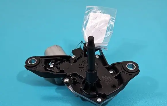 Renault Twingo III Rear window wiper motor 287102049R IMPRK1466415
