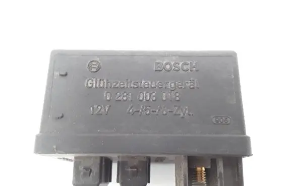 Peugeot 607 Glow plug pre-heat relay 0281003018