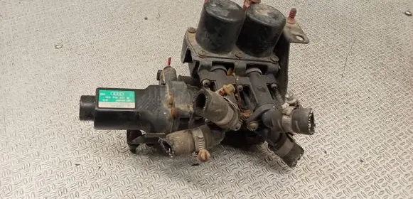Audi A8 S8 D3 4E Coolant heater control valve 4E0959617A