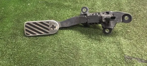 Hyundai Ioniq 5 Accelerator throttle pedal 32700XXXXX