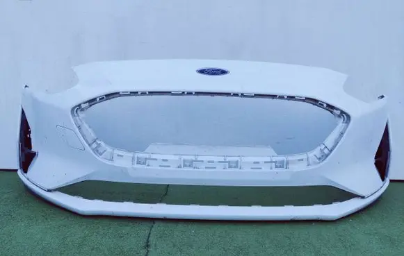 Ford Focus Front bumper JX7B17757A