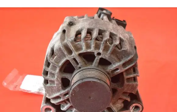 Ford Fiesta Generator/alternator 8V21-10300-BB