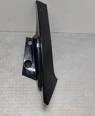 Nissan X-Trail T32 Rear/tail light trim molding 960324CE0A