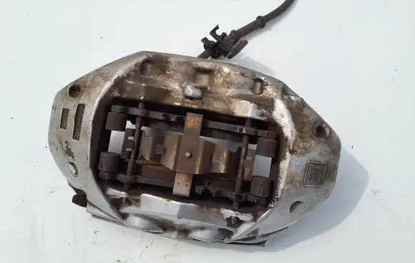 Mercedes-Benz CL C216 Front brake caliper 20A62503