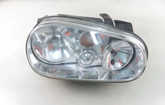 Volkswagen Golf IV Headlight/headlamp 1J1941016B