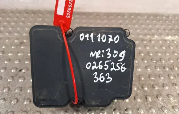 Dacia Sandero II ABS control unit/module S25062309 476601283R 0265956527